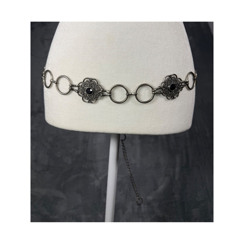 Vintage Silver Filigree Chain Belt Black Gemstone Medallion Boho Goth 48 Inch - Picture 2 of 9